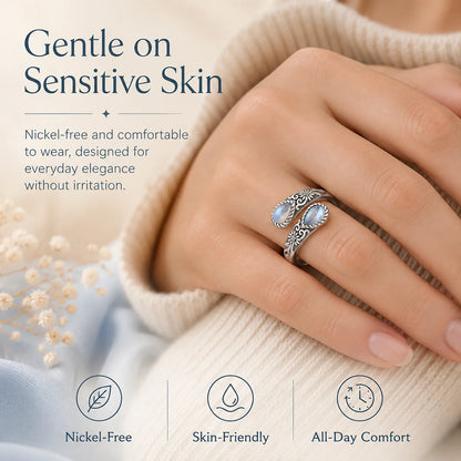✨ Adjustable Moonstone Ring – Vintage Floral Open Band, Soft Glow for Everyday Wear