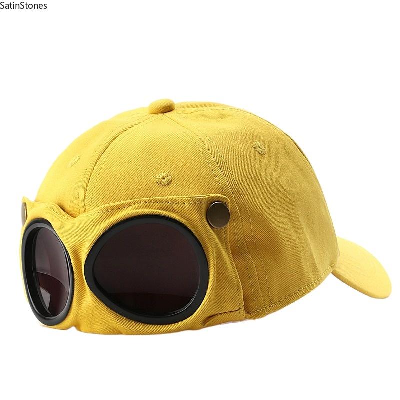 🕶️ Men's Outdoor Comfort Cap | Curved Visor Hat with Convenient Glasses Slot for Everyday Adventures 🌿