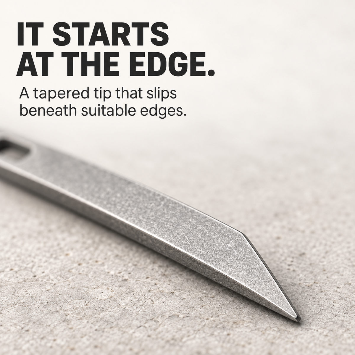 🔑 Tiny Crowbar Keyring – Compact Pry Tool for Everyday Opening & Lifting