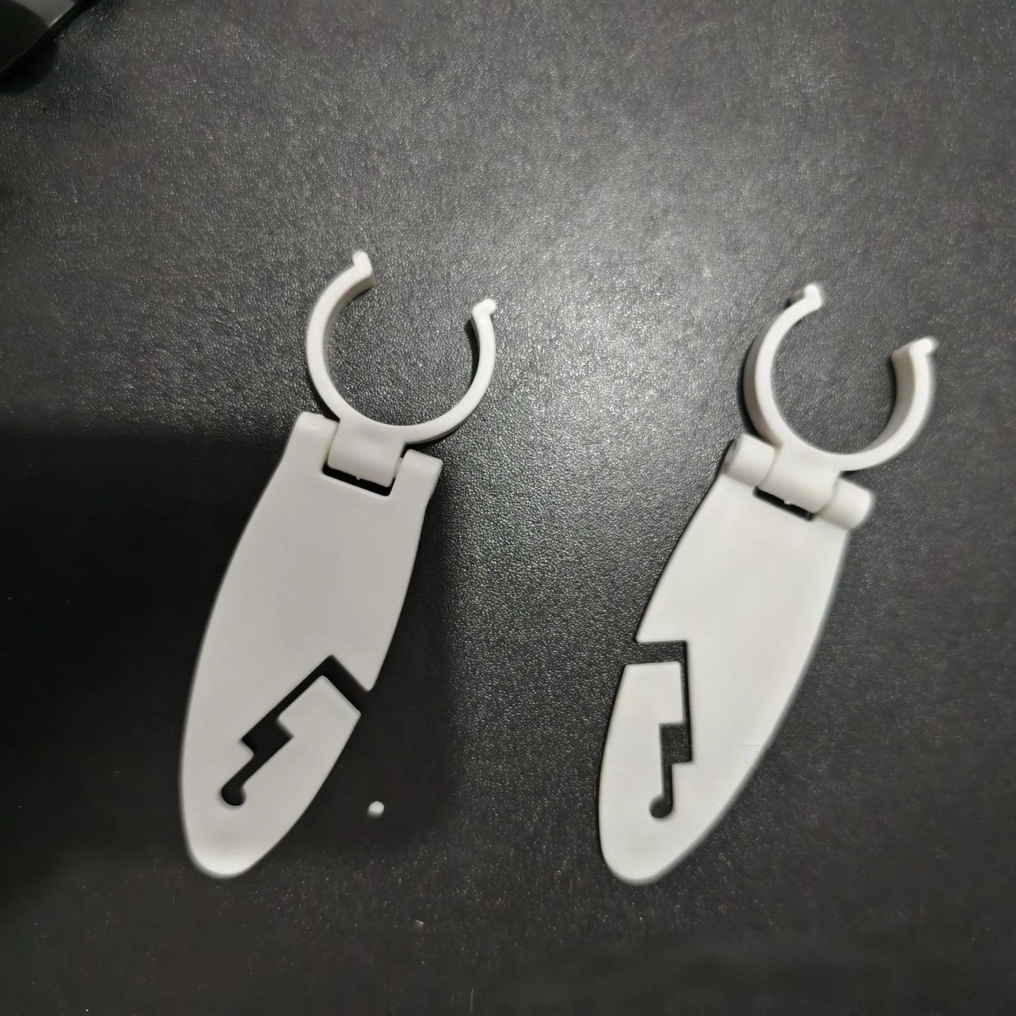 🛶 Universal Paddle Clips 🌊 –Secure & Convenient Paddle Storage 🎣 for Kayaks & Paddle Boards 🏕️